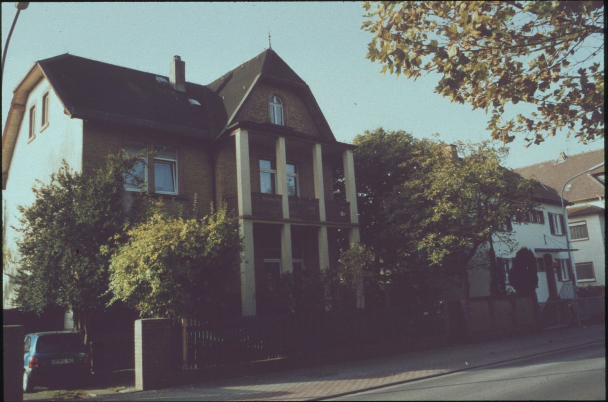 063_bahnstr_74_76.JPG